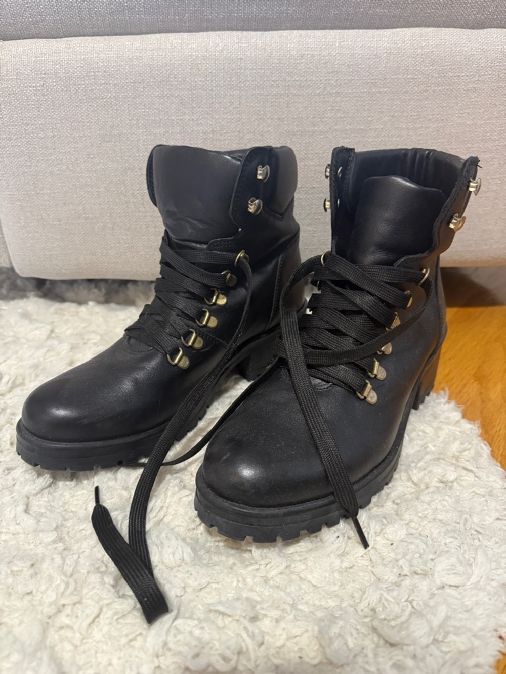 Steven Madden Black Leather Lace-Up Combat Boots - Women's